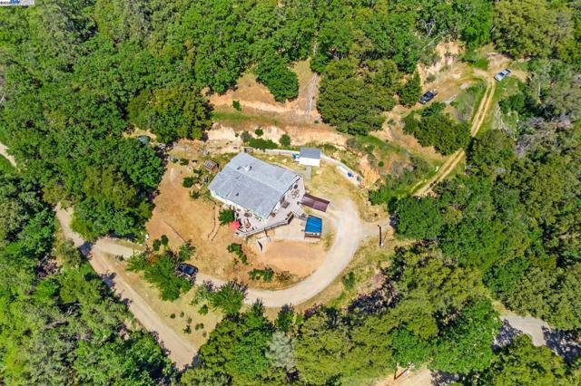 3698 Braden Road, Camino CA: https://media.crmls.org/mediaz/fc45d195-fdf6-444a-8429-c4ce01e83bf9.jpg