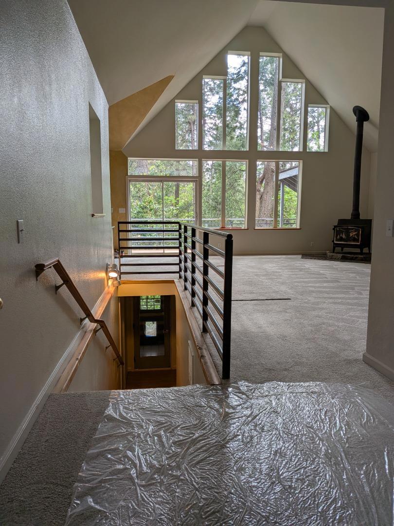 https://media.crmls.org/mediaz/fc46a601-b069-4846-b0d1-e05d6dc41f69.jpg?preset=X-Large