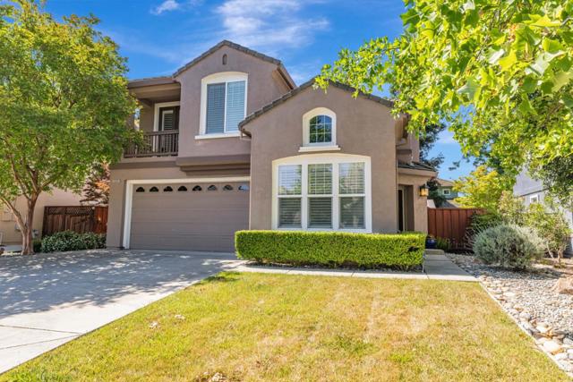 5889 Woodrose Way, Livermore CA: https://media.crmls.org/mediaz/fc46cffe-d6f4-4d06-949a-4870fec7705b.jpg