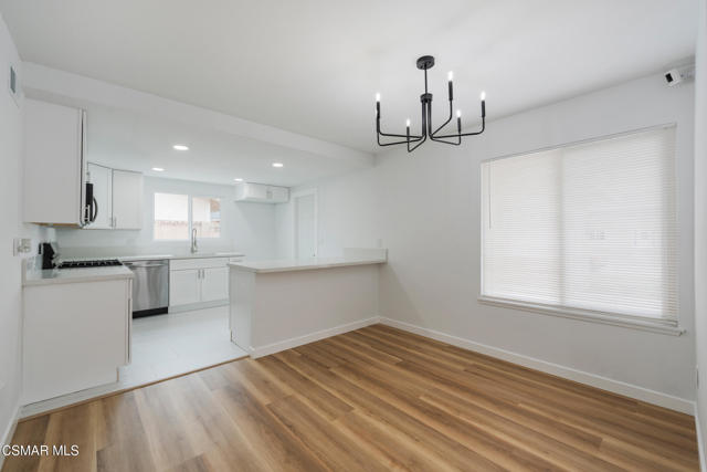 1477 Dinsmore Street, Simi Valley CA: https://media.crmls.org/mediaz/fc473787-71fc-4dcc-a2ae-e4f0f12b994c.jpg
