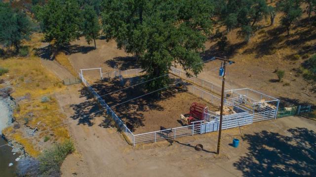 Image 11 of 32 For 20505 Coalinga Road
