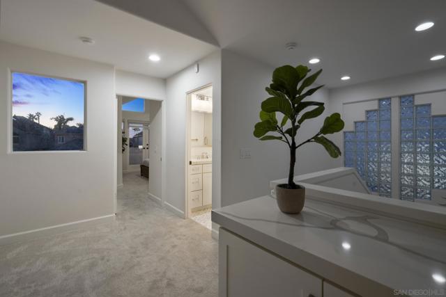 55 Spinnaker Way, Coronado, California 92118, 3 Bedrooms Bedrooms, ,2 BathroomsBathrooms,Single Family Residence,For Sale,Spinnaker Way,250038158SD