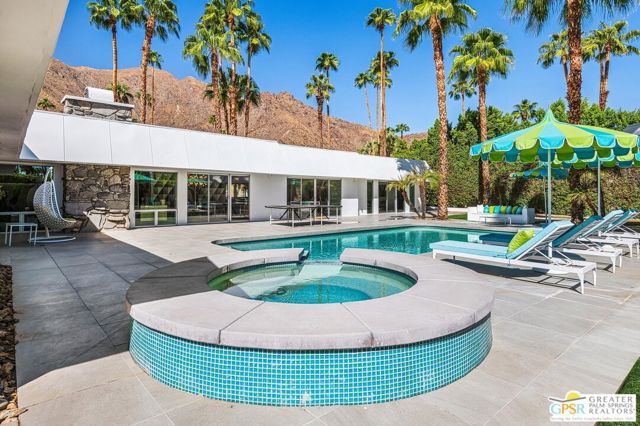 670 N Rose Avenue, Palm Springs, CA 92262