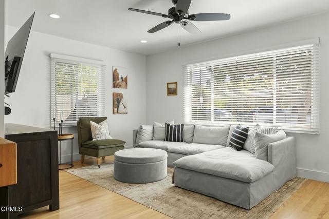 295 297 Estrella Street, Ventura CA: https://media.crmls.org/mediaz/fc49df11-e46f-4b17-a987-80dc793cdbb8.jpg