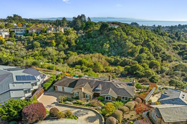 153 Castillo Court, Aptos CA: https://media.crmls.org/mediaz/fc4d0283-b4b0-4dc3-96c7-06a65fc591ac.jpg