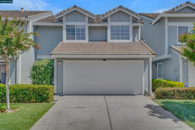 107 Pelican Loop, Pittsburg CA: https://media.crmls.org/mediaz/fc5010ae-7670-48d4-95b7-8d0c70fe8b24.jpg