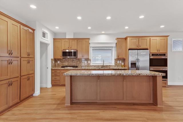 34 Primrose Street, Aptos CA: https://media.crmls.org/mediaz/fc517a88-2c95-46cb-a5e4-6a2e92f54164.jpg