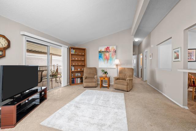 Detail Gallery Image 4 of 22 For 3462 Don Alberto Drive, Carlsbad,  CA 92010 - 2 Beds | 2 Baths