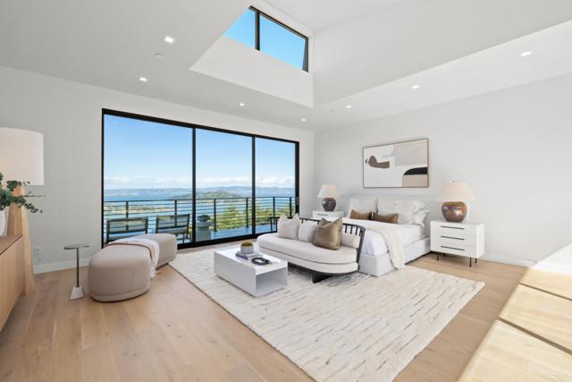 3 Wolfback Ridge Road, Sausalito CA: https://media.crmls.org/mediaz/fc526bb9-3eca-4b5e-a2c7-db7d6d5e770e.jpg