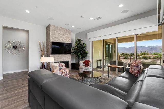 1204 Retreat Circle, Palm Desert, CA 92260