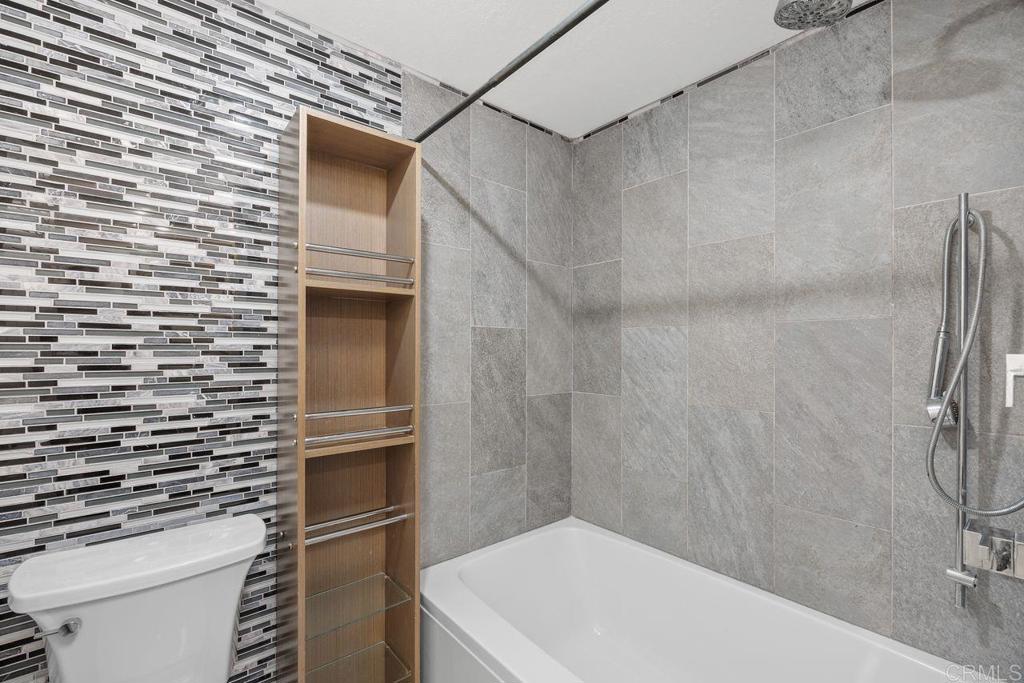 12253 Carmel Vista Road - photo 18