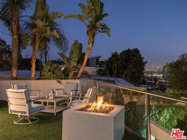 3 Bed Home for Sale in Los Angeles, California