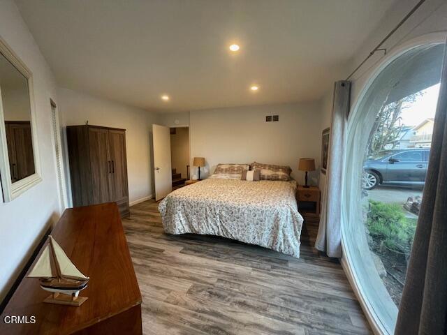 Detail Gallery Image 7 of 23 For 2201 Ocean Dr, Oxnard,  CA 93035 - 3 Beds | 2 Baths