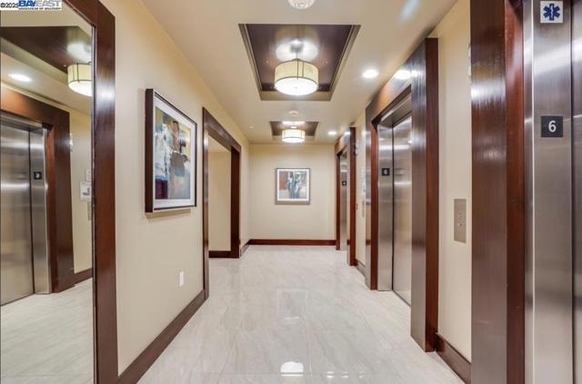 38 N Almaden Blvd, San Jose CA: https://media.crmls.org/mediaz/fc5783fa-9fb2-49ec-931f-03d1be9224a4.jpg