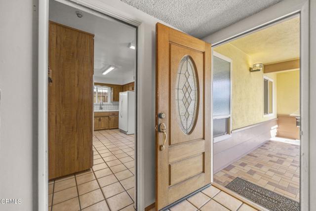 Detail Gallery Image 7 of 39 For 363 Seton Hall Ave, Ventura,  CA 93003 - 4 Beds | 2/1 Baths