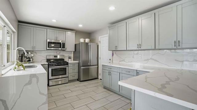 Image 7 of 23 For 129 Mount Carmel Drive