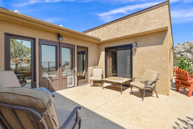 70770 S View Drive, Mountain Center CA: https://media.crmls.org/mediaz/fc58313c-88f9-4b46-acde-2474a421af54.jpg