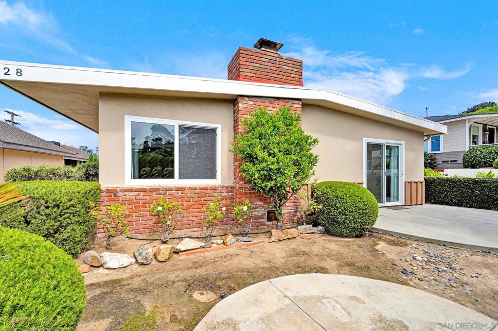 328 9th St - photo 3