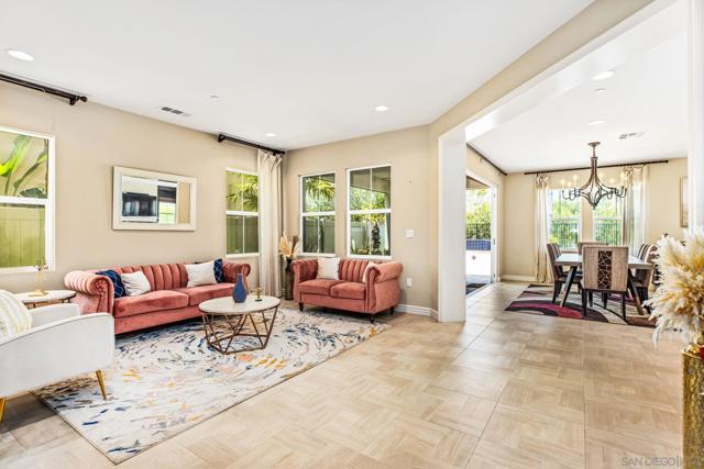 12712 Cloudbreak Ave, San Diego CA: https://media.crmls.org/mediaz/fc59163a-342f-4f84-bf13-3f8d32800680.jpg