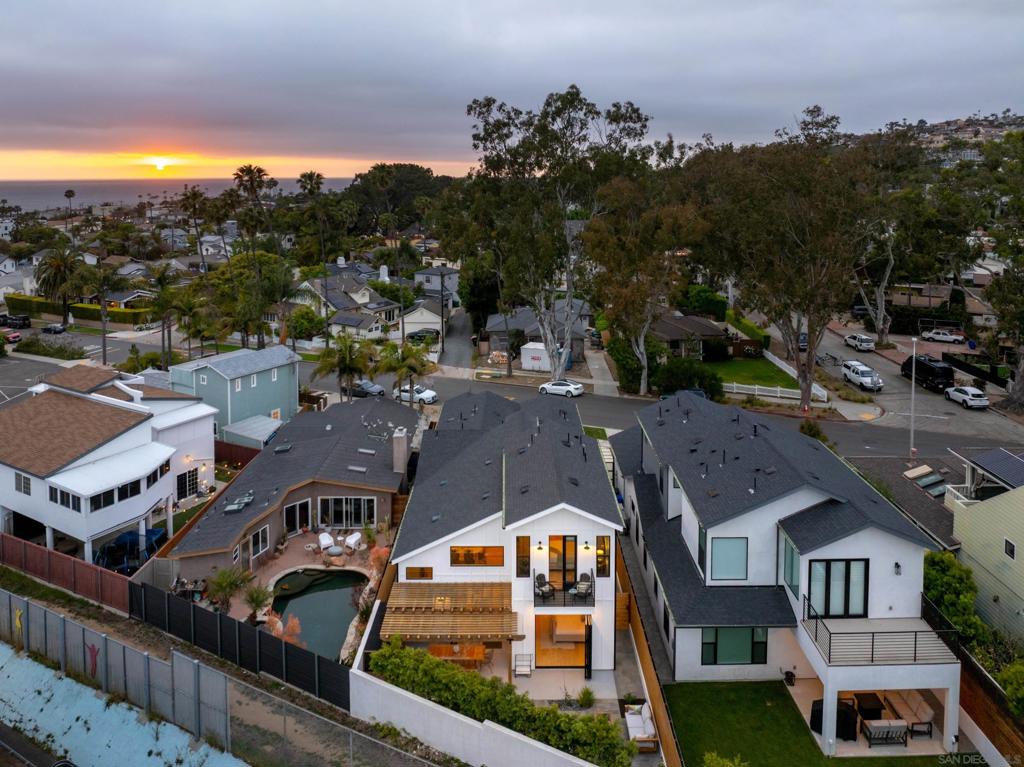 MLS #250027065SD img 29