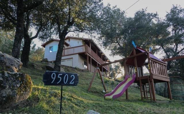 9502 Elm Drive, Descanso CA: https://media.crmls.org/mediaz/fc5a0e29-9e02-4e47-8f63-e6c622d0848a.jpg