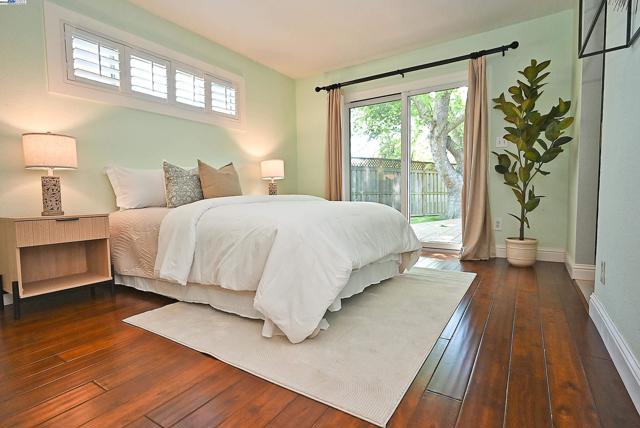 7776 Dublin Green Ct, Dublin CA: https://media.crmls.org/mediaz/fc5b6b64-abea-4b42-8734-1f7d3fd3a36a.jpg