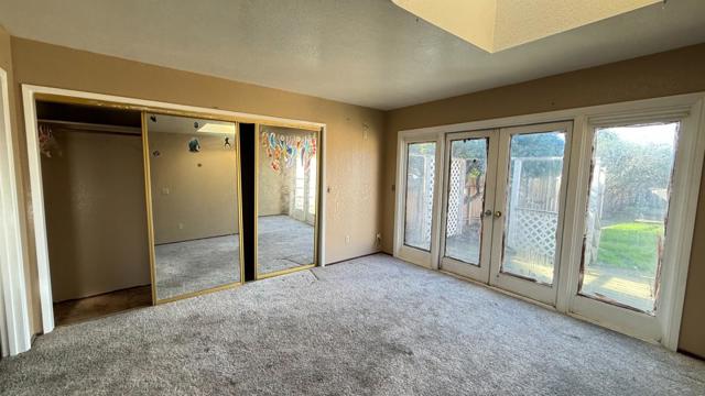 271 Paul Avenue, Salinas CA: https://media.crmls.org/mediaz/fc5bb4c5-581f-4904-8206-42ee98a8cc79.jpg