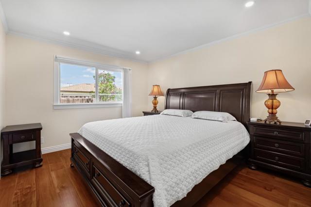 2347 Bennington Lane, Hayward CA: https://media.crmls.org/mediaz/fc5bfe6c-53d6-4037-88b7-0c6f19da409f.jpg
