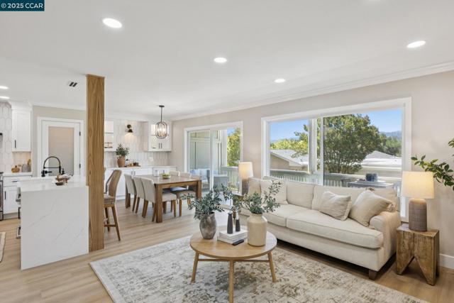 2101 Golden Rain, Walnut Creek CA: https://media.crmls.org/mediaz/fc5d60fe-4756-4cf6-ac22-cbbbab313f6e.jpg