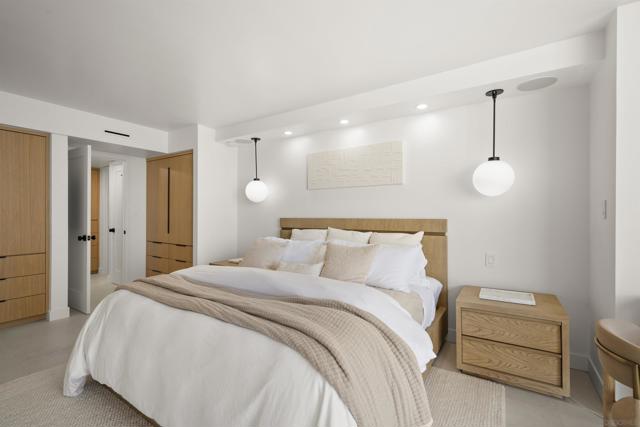 Image 16 of 29 For 1760 Avenida Del Mundo  901