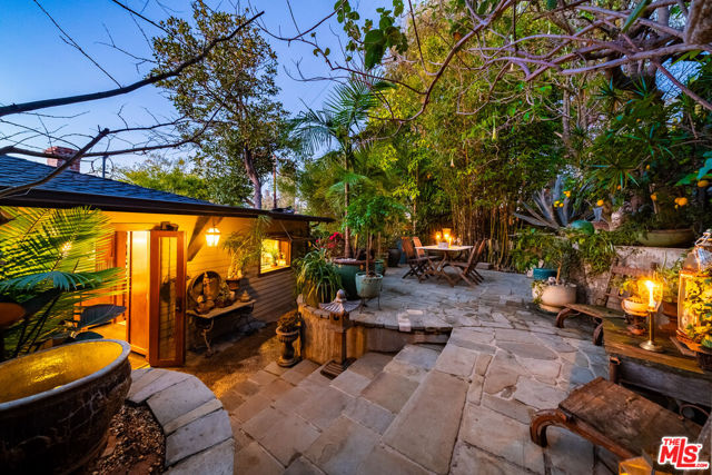 8306 Yucca Trail, Los Angeles CA: https://media.crmls.org/mediaz/fc5f6b89-e65b-4612-a47e-6e8d4e6e12b5.jpg
