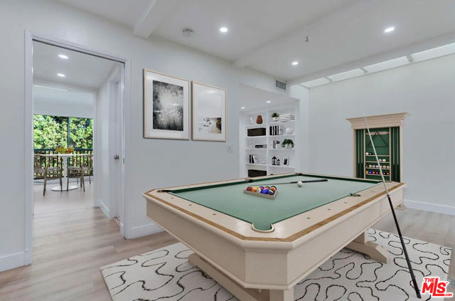 23471 Park Sorrento, Calabasas CA: https://media.crmls.org/mediaz/fc5f7a0e-89dc-4522-839d-53b2457b36f1.jpg
