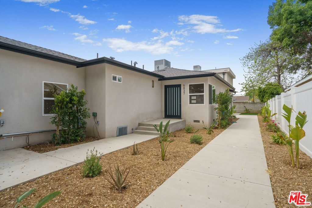 6837 Yolanda Avenue