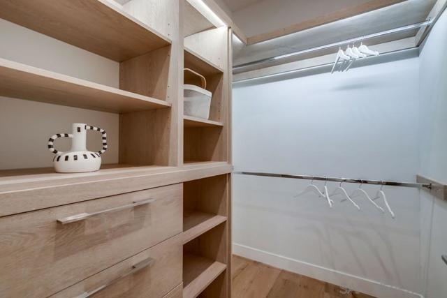 Image 41 of 71 For 5435 Parkview Dr.