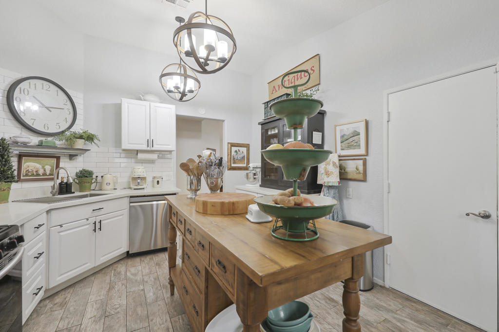 MLS #219138874DA image #12