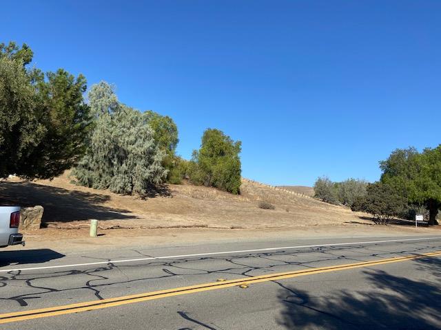 0 Airline Highway, Tres Pinos, California 95075, ,Commercial Sale,For Sale,Airline,ML81905585