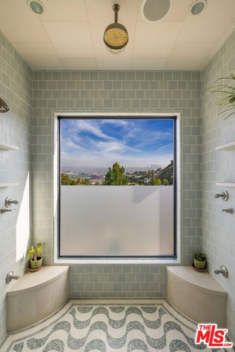 1573 Sunset Plaza Drive, Los Angeles CA: https://media.crmls.org/mediaz/fc62a5d0-0c9a-4fdb-918e-d881c2d71ebf.jpg