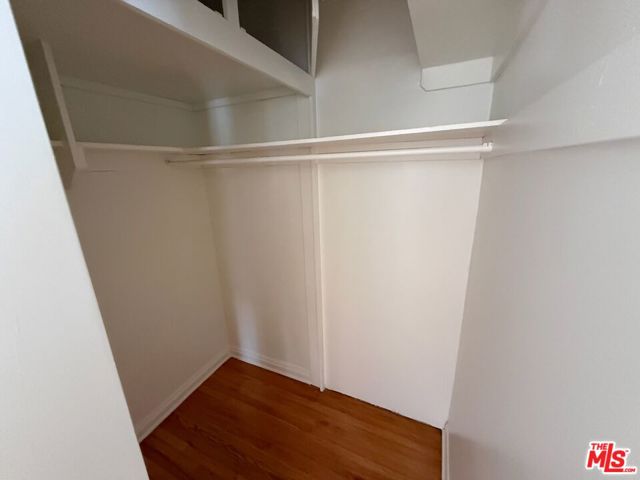 236 South Spalding Drive, 1/2 photo 37