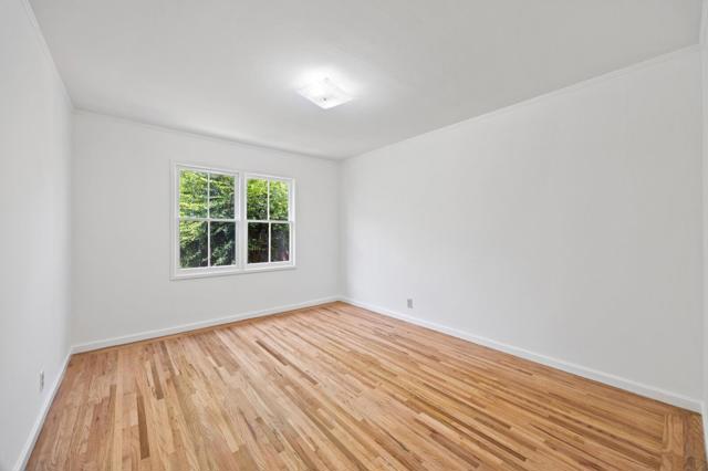 1423 Greenwood Avenue, San Carlos CA: https://media.crmls.org/mediaz/fc64905c-5a3b-4cfd-98ac-63feb39bd9cb.jpg