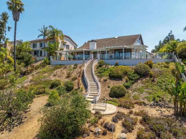 1337 Oak View Way, Escondido CA: https://media.crmls.org/mediaz/fc64b1a2-a0cb-43bd-8888-b5509504d86a.jpg
