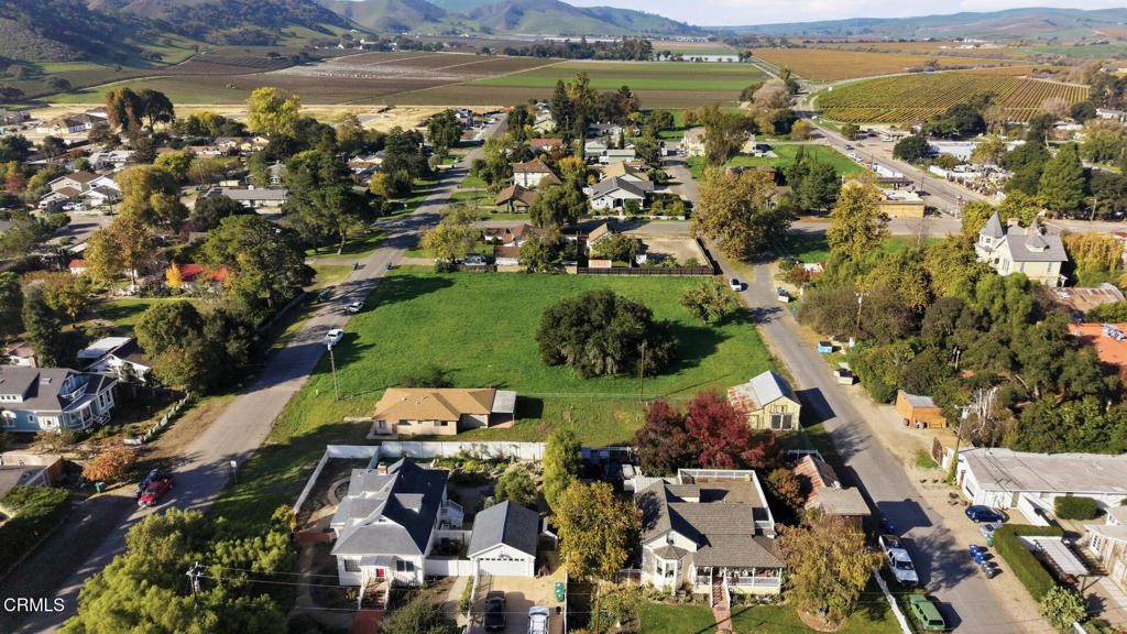 MLS #V1-33681 image #11