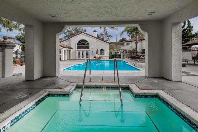 Detail Gallery Image 40 of 43 For 746 Eastshore #106,  Chula Vista,  CA 91913 - 2 Beds | 2 Baths