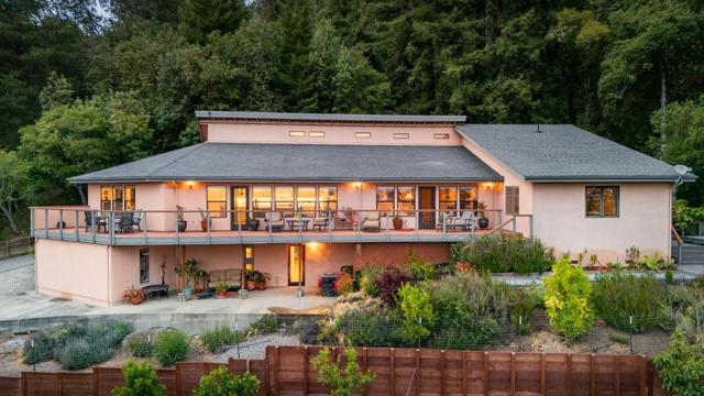 1081 Avocado Road, Watsonville CA: https://media.crmls.org/mediaz/fc67ea03-b844-4745-8b6a-014af4275b77.jpg