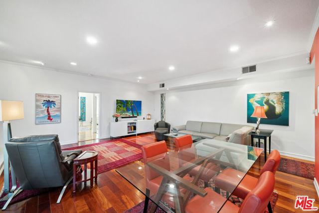 502 San Vicente Boulevard, Santa Monica CA: https://media.crmls.org/mediaz/fc6860a4-c369-4dc3-845f-f999180353d3.jpg