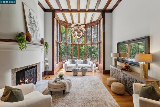 91 Tunnel Rd, Berkeley CA: https://media.crmls.org/mediaz/fc6a125e-443c-421a-9b9d-419eefd2467d.jpg