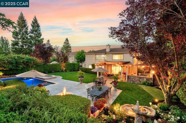 5220 Portillo Valley, San Ramon CA: https://media.crmls.org/mediaz/fc6b84fd-98eb-454b-b4cf-07c6c2d0507e.jpg