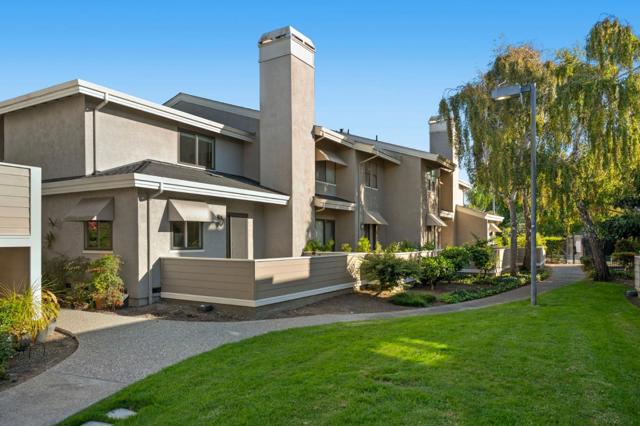 241 Bonita Lane, Foster City CA: https://media.crmls.org/mediaz/fc6c354d-621f-4d42-a373-8a57ab4b763e.jpg