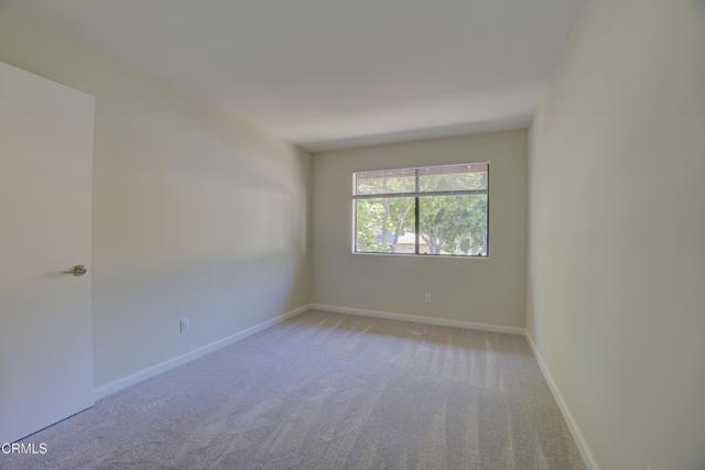644 Orwell Lane, Ventura CA: https://media.crmls.org/mediaz/fc6debbf-e573-4dd6-b2d7-9b45dd93929b.jpg