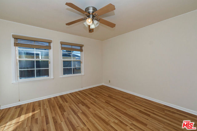 5260 Parkglen Avenue, Los Angeles CA: https://media.crmls.org/mediaz/fc6e0f93-7daa-4d72-bced-64c7a4cdbc7f.jpg