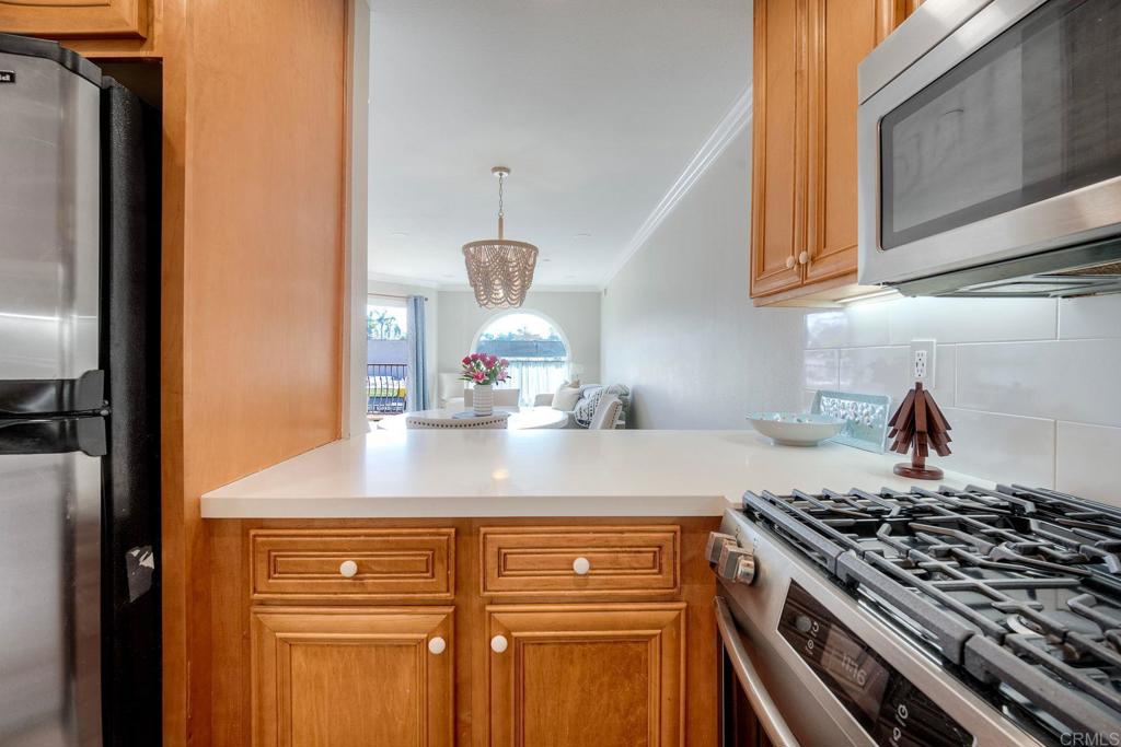 7509 Draper Ave - photo 6